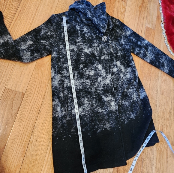 Perfect Fall/Spring Coat - Picture 9 of 17